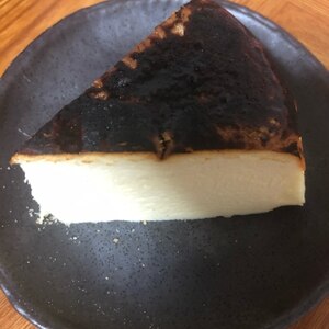 簡単☆バスクチーズケーキ